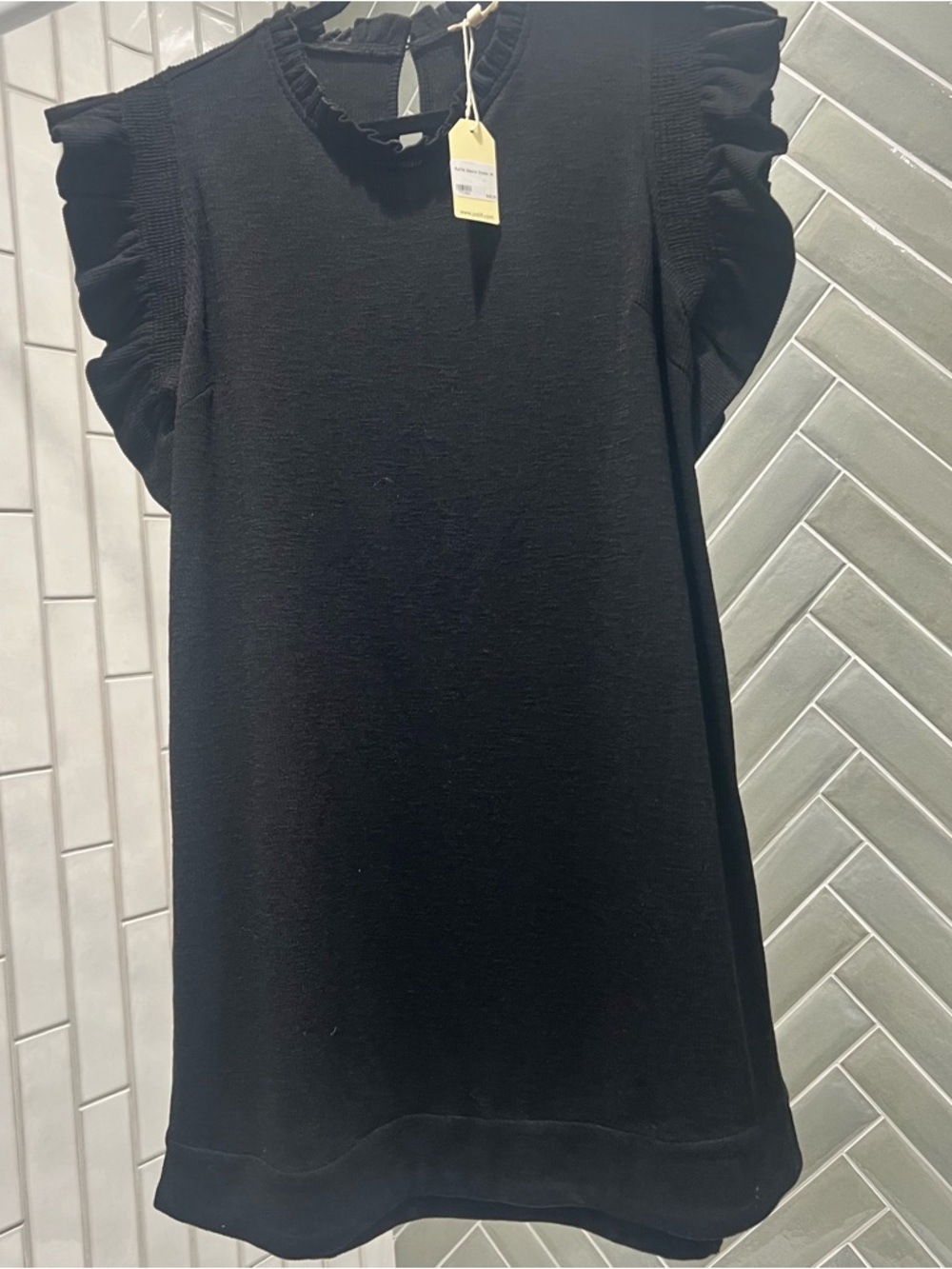 JODIFL Black Ruffle Sleeve Tunic Top